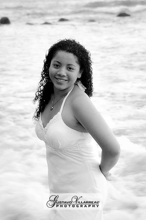 QUINCEANERAS, SWEET SIXTEENS, 18TH BIRTHDAY DEBUT, photography and video service, weddings, family portraits, business headshots, photography studio in Whittier Ca, 323-633-8283