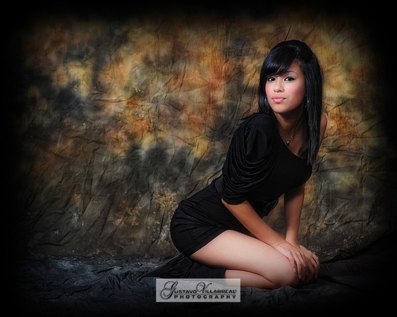 QUINCEANERAS, SWEET SIXTEENS, 18TH BIRTHDAY DEBUT, photography and video service, weddings, family portraits, business headshots, photography studio in Whittier Ca, 323-633-8283