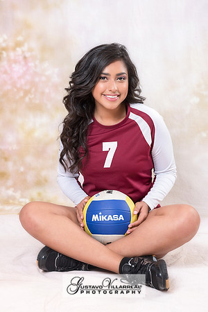 QUINCEANERAS, SWEET SIXTEENS, 18TH BIRTHDAY DEBUT, photography and video service, weddings, family portraits, business headshots, photography studio in Whittier Ca, 323-633-8283