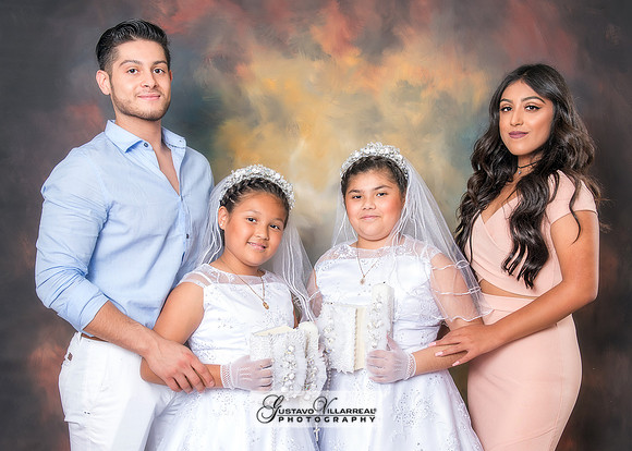 FAMILY PORTRAITS-photography and video service, Quinceaneras, Sweet Sixteens, Family Portraits, Business Headshots, photography studio in Whittier Ca 323-633-8283