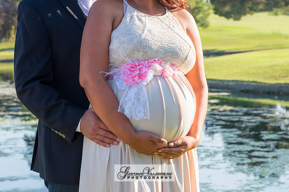 FAMILY PORTRAITS-photography and video service, Quinceaneras, Sweet Sixteens, Family Portraits, Business Headshots, photography studio in Whittier Ca 323-633-8283