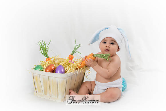 BABY PHOTOS-photography and video service, Quinceaneras, Sweet Sixteens, Family Portraits, Business Headshots, photography studio in Whittier Ca 323-633-8283