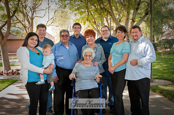 FAMILY PORTRAITS-photography and video service, Quinceaneras, Sweet Sixteens, Family Portraits, Business Headshots, photography studio in Whittier Ca 323-633-8283