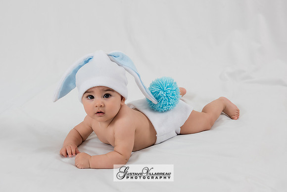 BABY PHOTOS-photography and video service, Quinceaneras, Sweet Sixteens, Family Portraits, Business Headshots, photography studio in Whittier Ca 323-633-8283
