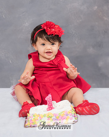 BABY PHOTOS-photography and video service, Quinceaneras, Sweet Sixteens, Family Portraits, Business Headshots, photography studio in Whittier Ca 323-633-8283