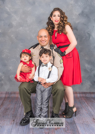 FAMILY PORTRAITS-photography and video service, Quinceaneras, Sweet Sixteens, Family Portraits, Business Headshots, photography studio in Whittier Ca 323-633-8283
