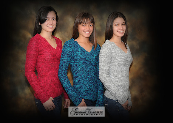 FAMILY PORTRAITS-photography and video service, Quinceaneras, Sweet Sixteens, Family Portraits, Business Headshots, photography studio in Whittier Ca 323-633-8283