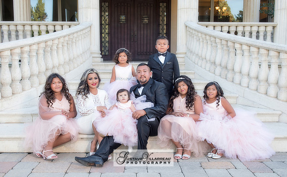 FAMILY PORTRAITS-photography and video service, Quinceaneras, Sweet Sixteens, Family Portraits, Business Headshots, photography studio in Whittier Ca 323-633-8283