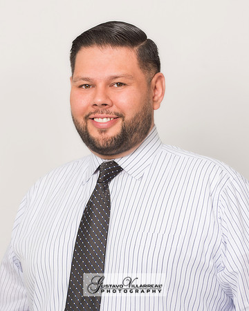 BUSINESS HEADSHOTS-photography and video service, Quinceaneras, Sweet Sixteens, Family Portraits, photography studio in Whittier Ca 323-633-8283