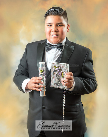 FAMILY PORTRAITS-photography and video service, Quinceaneras, Sweet Sixteens, Family Portraits, Business Headshots, photography studio in Whittier Ca 323-633-8283