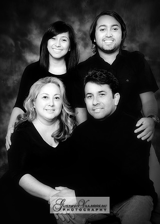 FAMILY PORTRAITS-photography and video service, Quinceaneras, Sweet Sixteens, Family Portraits, Business Headshots, photography studio in Whittier Ca 323-633-8283