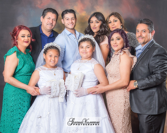 FAMILY PORTRAITS-photography and video service, Quinceaneras, Sweet Sixteens, Family Portraits, Business Headshots, photography studio in Whittier Ca 323-633-8283