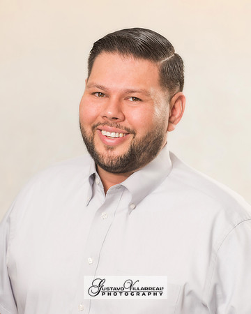 BUSINESS HEADSHOTS-photography and video service, Quinceaneras, Sweet Sixteens, Family Portraits, photography studio in Whittier Ca 323-633-8283