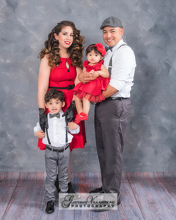 FAMILY PORTRAITS-photography and video service, Quinceaneras, Sweet Sixteens, Family Portraits, Business Headshots, photography studio in Whittier Ca 323-633-8283