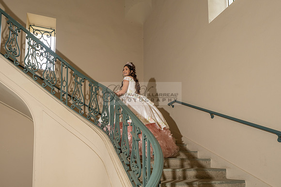 Natalie Gutierrez quinceañera photoshoot at the beautiful and historic place in Pasadena Ca. wedding and sweet 16th Photographer Gustavo Villarreal, 323-633-8283