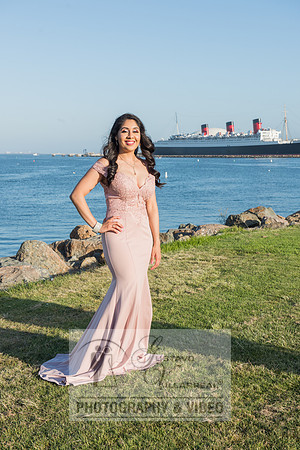 Alejandro and Monique engagement photos at Long beach Harbor Lighthouse, 323-633-8283, www.gustavovillarreal.com