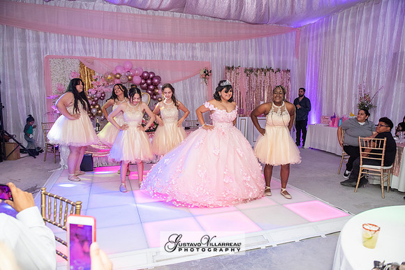 Brianna Villafan Quinceanera photography and video at Kenneth Hahn State Park in Los Angeles Ca, Salehs Palace reception hall in Whittier Ca by Gustavo Villarreal photography