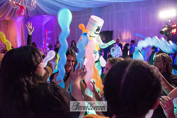 Brianna Villafan Quinceanera photography and video at Kenneth Hahn State Park in Los Angeles Ca, Salehs Palace reception hall in Whittier Ca by Gustavo Villarreal photography
