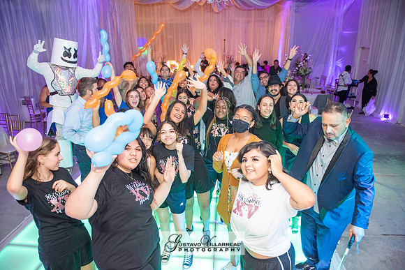 Brianna Villafan Quinceanera photography and video at Kenneth Hahn State Park in Los Angeles Ca, Salehs Palace reception hall in Whittier Ca by Gustavo Villarreal photography