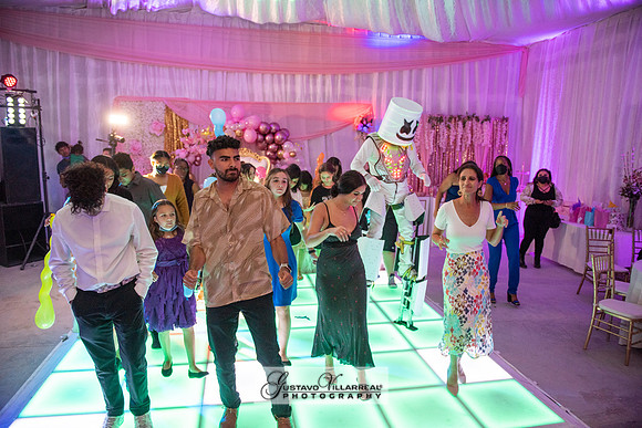 Brianna Villafan Quinceanera photography and video at Kenneth Hahn State Park in Los Angeles Ca, Salehs Palace reception hall in Whittier Ca by Gustavo Villarreal photography