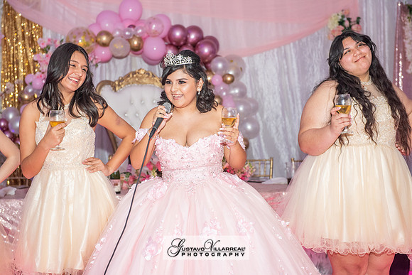 Brianna Villafan Quinceanera photography and video at Kenneth Hahn State Park in Los Angeles Ca, Salehs Palace reception hall in Whittier Ca by Gustavo Villarreal photography