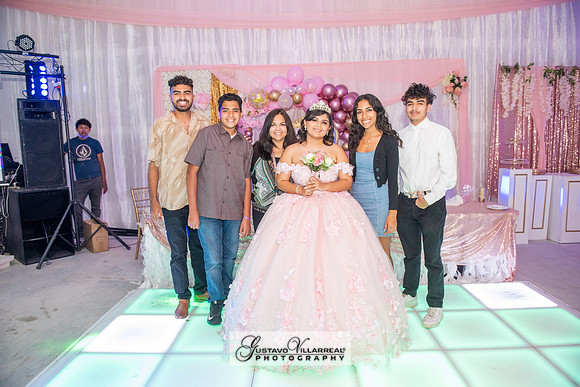 Brianna Villafan Quinceanera photography and video at Kenneth Hahn State Park in Los Angeles Ca, Salehs Palace reception hall in Whittier Ca by Gustavo Villarreal photography