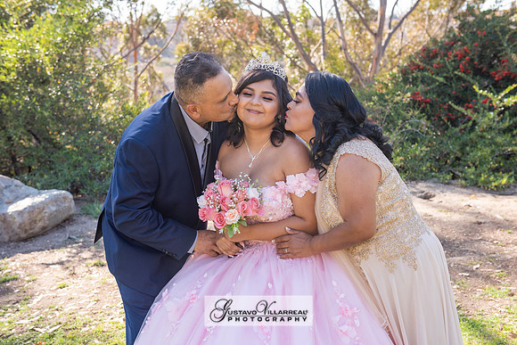 Brianna Villafan Quinceanera photography and video at Kenneth Hahn State Park in Los Angeles Ca, Salehs Palace reception hall in Whittier Ca by Gustavo Villarreal photography