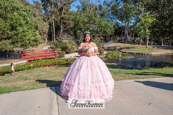 Brianna Villafan Quinceanera photography and video at Kenneth Hahn State Park in Los Angeles Ca, Salehs Palace reception hall in Whittier Ca by Gustavo Villarreal photography