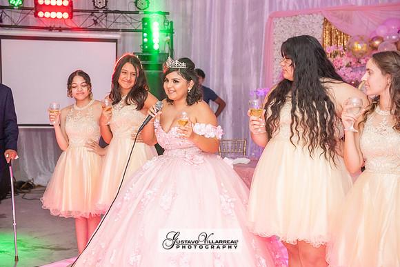 Brianna Villafan Quinceanera photography and video at Kenneth Hahn State Park in Los Angeles Ca, Salehs Palace reception hall in Whittier Ca by Gustavo Villarreal photography