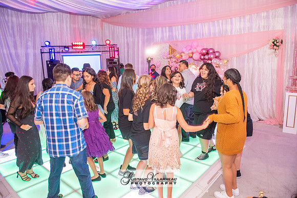 Brianna Villafan Quinceanera photography and video at Kenneth Hahn State Park in Los Angeles Ca, Salehs Palace reception hall in Whittier Ca by Gustavo Villarreal photography