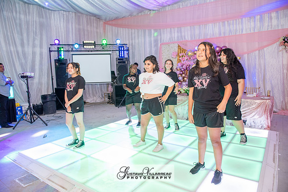 Brianna Villafan Quinceanera photography and video at Kenneth Hahn State Park in Los Angeles Ca, Salehs Palace reception hall in Whittier Ca by Gustavo Villarreal photography