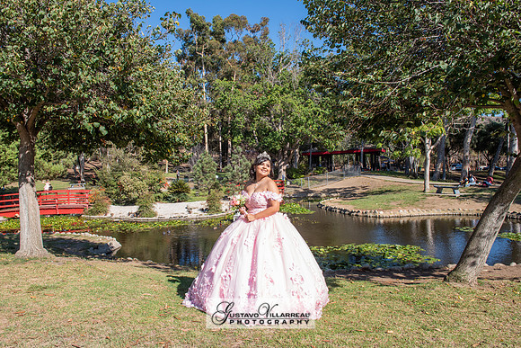 Brianna Villafan Quinceanera photography and video at Kenneth Hahn State Park in Los Angeles Ca, Salehs Palace reception hall in Whittier Ca by Gustavo Villarreal photography