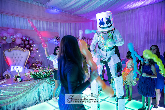 Brianna Villafan Quinceanera photography and video at Kenneth Hahn State Park in Los Angeles Ca, Salehs Palace reception hall in Whittier Ca by Gustavo Villarreal photography