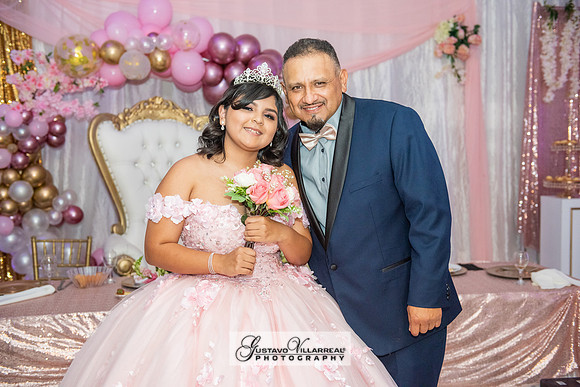Brianna Villafan Quinceanera photography and video at Kenneth Hahn State Park in Los Angeles Ca, Salehs Palace reception hall in Whittier Ca by Gustavo Villarreal photography