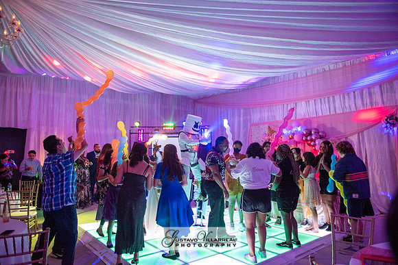 Brianna Villafan Quinceanera photography and video at Kenneth Hahn State Park in Los Angeles Ca, Salehs Palace reception hall in Whittier Ca by Gustavo Villarreal photography
