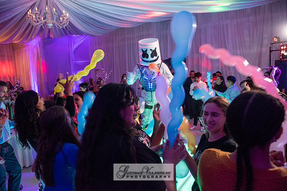 Brianna Villafan Quinceanera photography and video at Kenneth Hahn State Park in Los Angeles Ca, Salehs Palace reception hall in Whittier Ca by Gustavo Villarreal photography