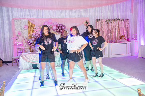 Brianna Villafan Quinceanera photography and video at Kenneth Hahn State Park in Los Angeles Ca, Salehs Palace reception hall in Whittier Ca by Gustavo Villarreal photography