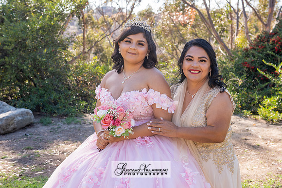 Brianna Villafan Quinceanera photography and video at Kenneth Hahn State Park in Los Angeles Ca, Salehs Palace reception hall in Whittier Ca by Gustavo Villarreal photography