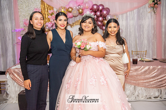 Brianna Villafan Quinceanera photography and video at Kenneth Hahn State Park in Los Angeles Ca, Salehs Palace reception hall in Whittier Ca by Gustavo Villarreal photography
