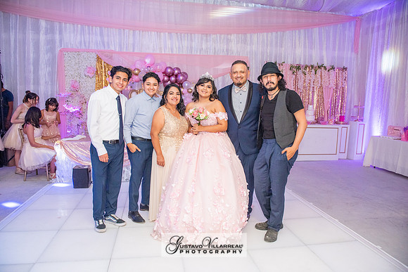 Brianna Villafan Quinceanera photography and video at Kenneth Hahn State Park in Los Angeles Ca, Salehs Palace reception hall in Whittier Ca by Gustavo Villarreal photography