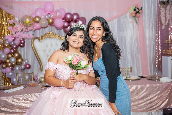 Brianna Villafan Quinceanera photography and video at Kenneth Hahn State Park in Los Angeles Ca, Salehs Palace reception hall in Whittier Ca by Gustavo Villarreal photography