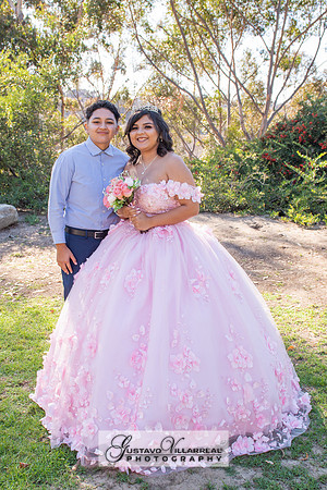 Brianna Villafan Quinceanera photography and video at Kenneth Hahn State Park in Los Angeles Ca, Salehs Palace reception hall in Whittier Ca by Gustavo Villarreal photography