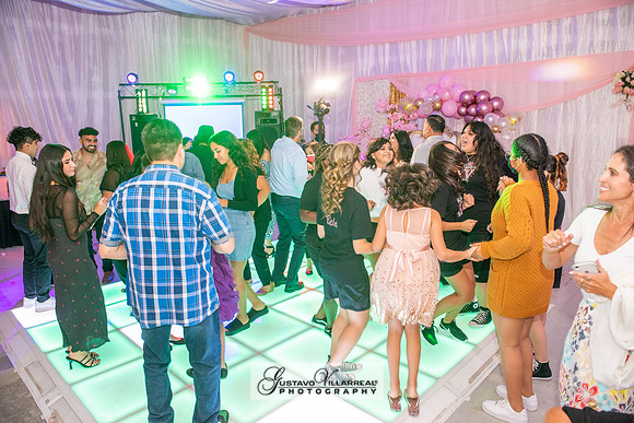 Brianna Villafan Quinceanera photography and video at Kenneth Hahn State Park in Los Angeles Ca, Salehs Palace reception hall in Whittier Ca by Gustavo Villarreal photography