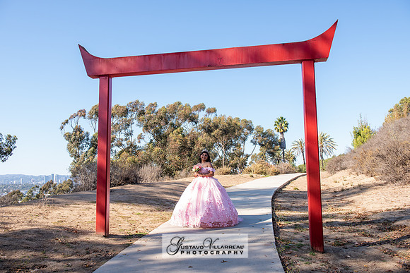 Brianna Villafan Quinceanera photography and video at Kenneth Hahn State Park in Los Angeles Ca, Salehs Palace reception hall in Whittier Ca by Gustavo Villarreal photography