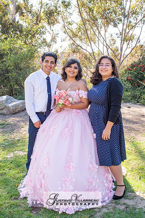 Brianna Villafan Quinceanera photography and video at Kenneth Hahn State Park in Los Angeles Ca, Salehs Palace reception hall in Whittier Ca by Gustavo Villarreal photography