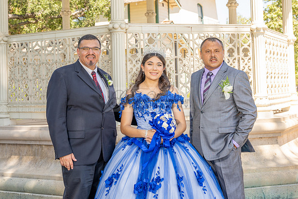 Violeta Noemi quinceanera celebration, photographer , videographer in Hacienda Heights Ca, Montebello Ca, Gustavo Villarreal Photography, 323-633-8283, www.gvphotoandvideo.com