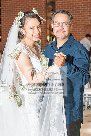 EVELIA Y JUAN weddings photography and video at St Joseph Catholic church in Hawthorne Ca, Reception venues at Temple of Emanuel of beberly hills Ca,  www.gustavovillarreal.com, 323-633-8283