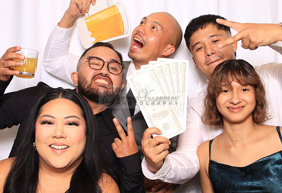 Stephanie and Albert wedding celebration, photo booth in Redondo Beach Ca, Gustavo Villarreal Photography, 323-633-8283, www.gvphotoandvideo.com
