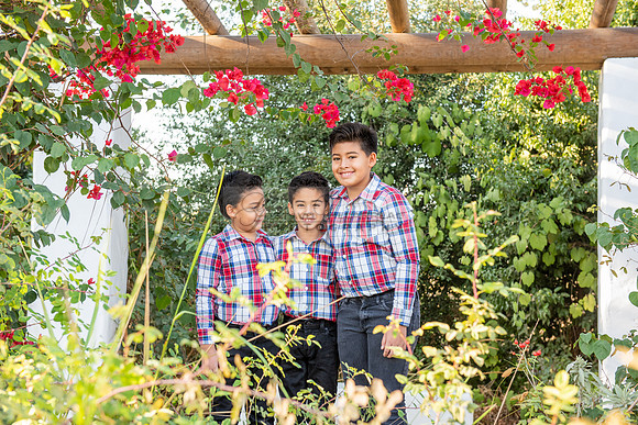 Family photo session, maternity, engagements,  at Bosque del Rio