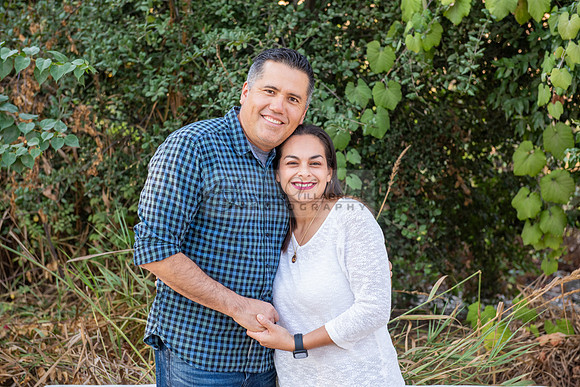 Family photo session, maternity, engagements,  at Bosque del Rio